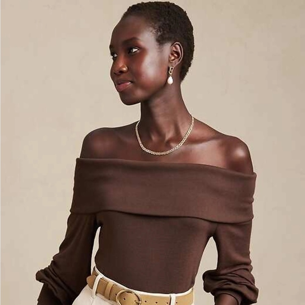New Banana Republic Soft Luxe Off-Shoulder Top